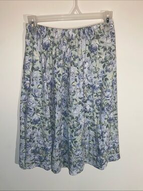 Vintage Floral A-Line Midi Skirt in Light Blue and Green Size 10P